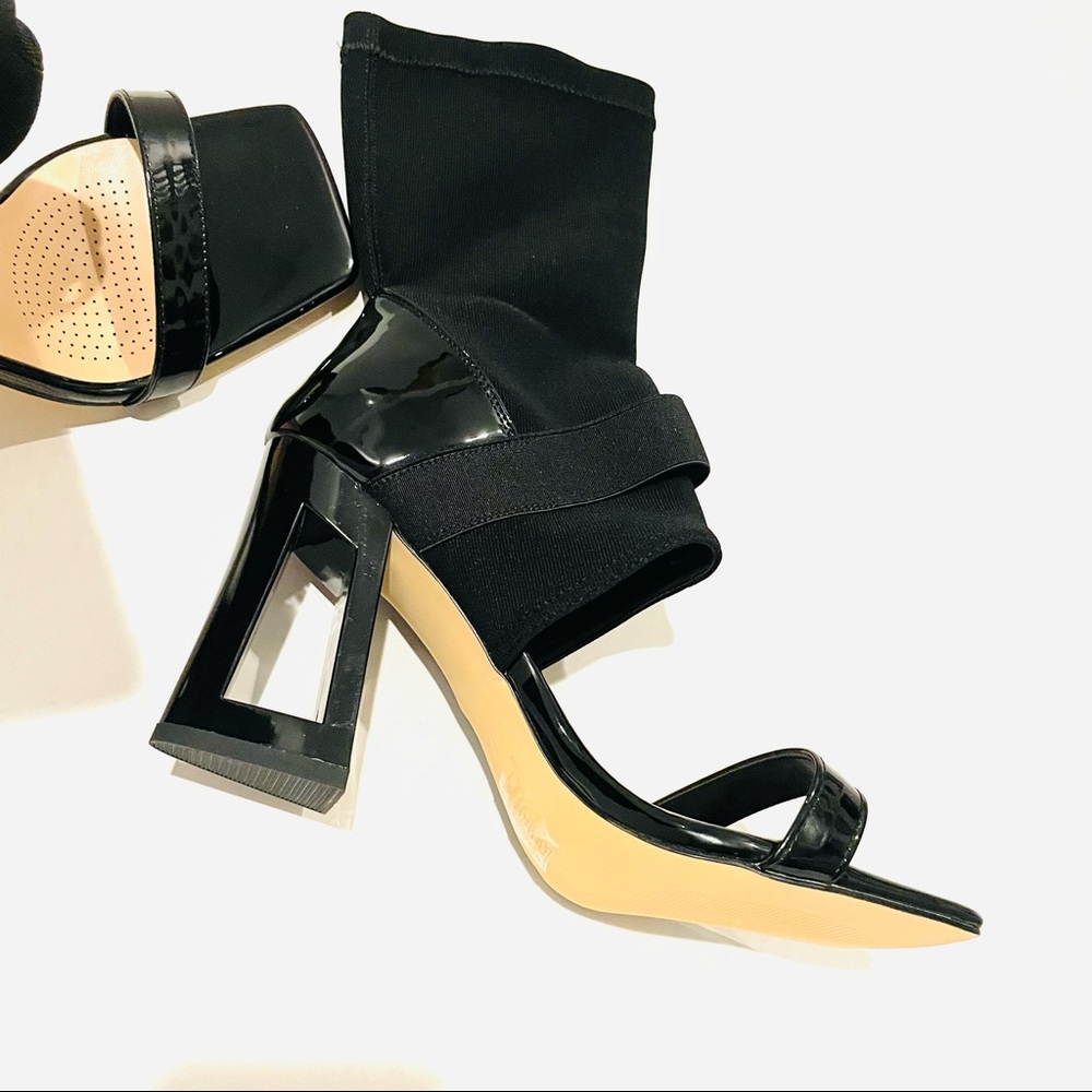 AZALEA WANG - Chunky Heel Sandals Bootie Black - Picture 6 of 16